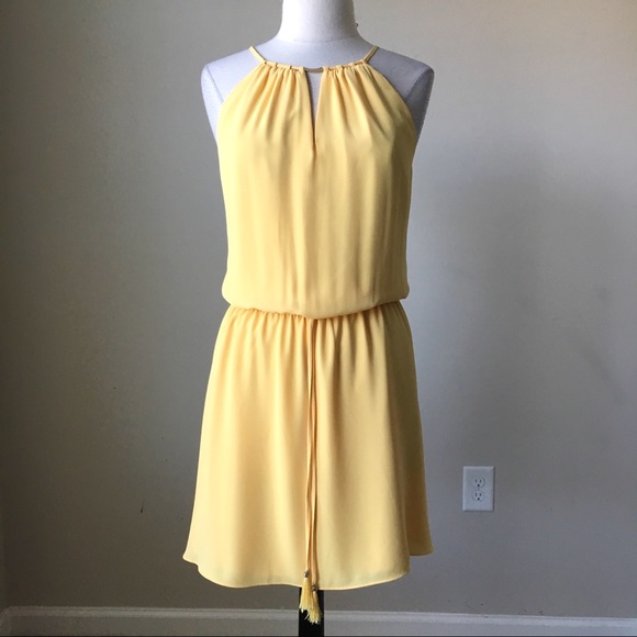 White House Black Market Dresses & Skirts - Sleeveless blouson tie waist yellow dress